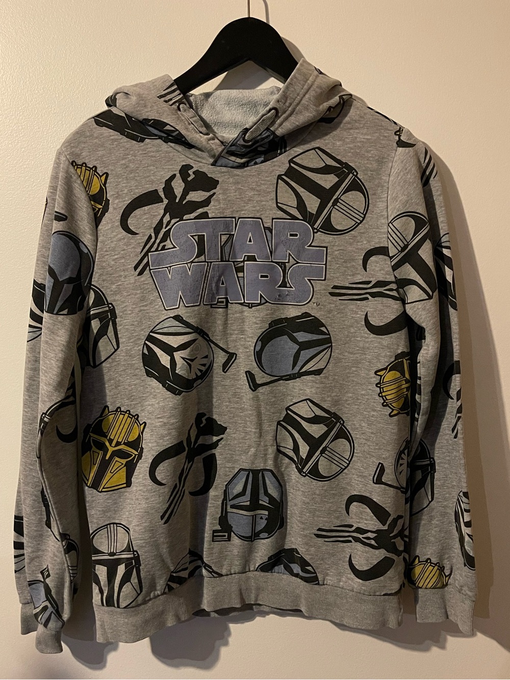 Star Wars Gray Mandalorian Mythosaur All Over Print Hoodie S Fair